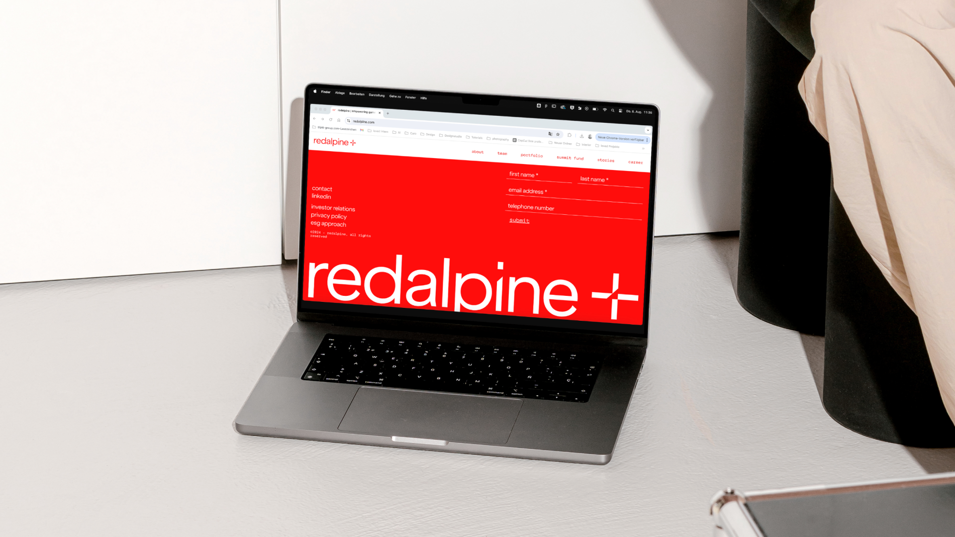 redalpine_mockup_website_umfeld-1.png