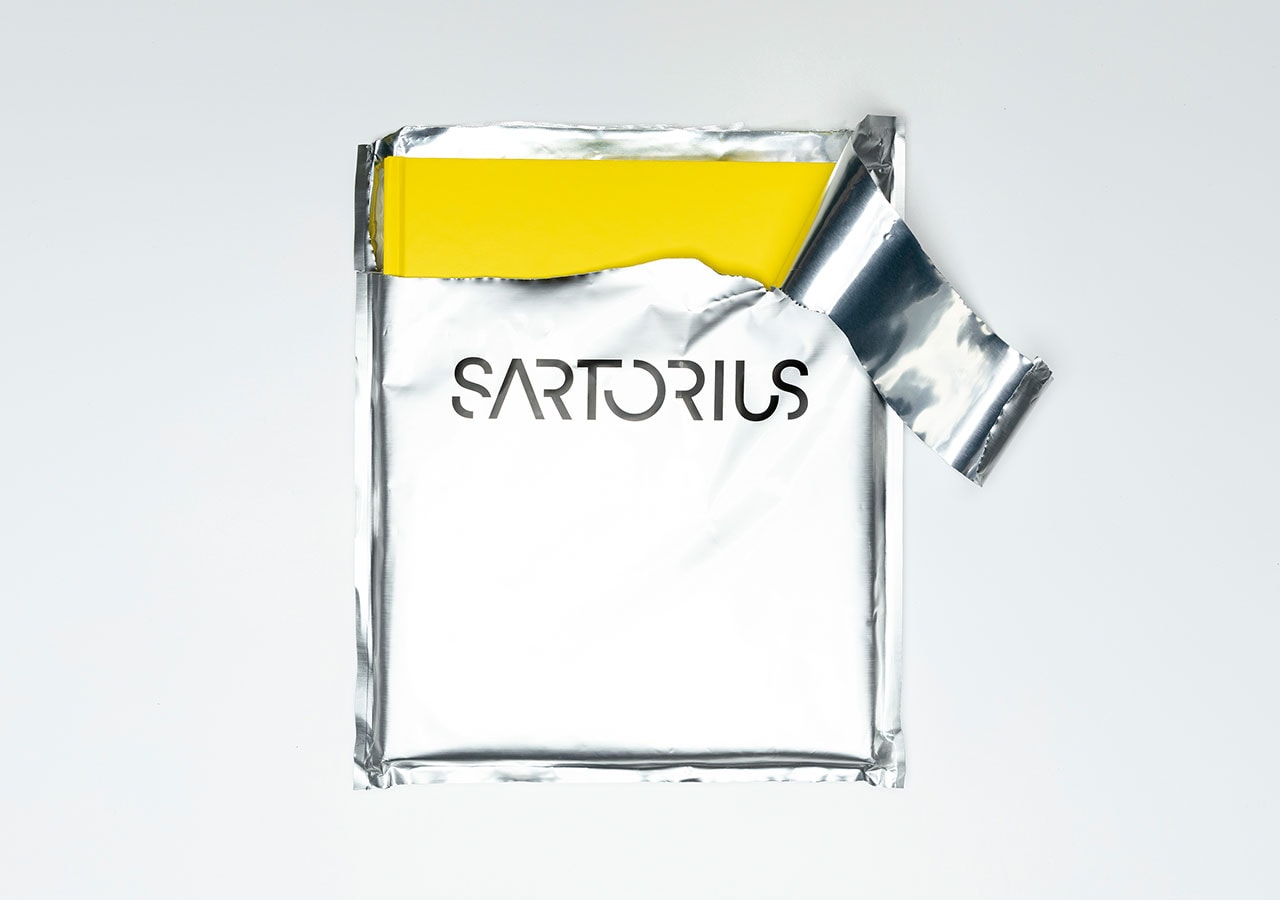 loved-gmbh_branding_sartorius_brandbook-00.jpg